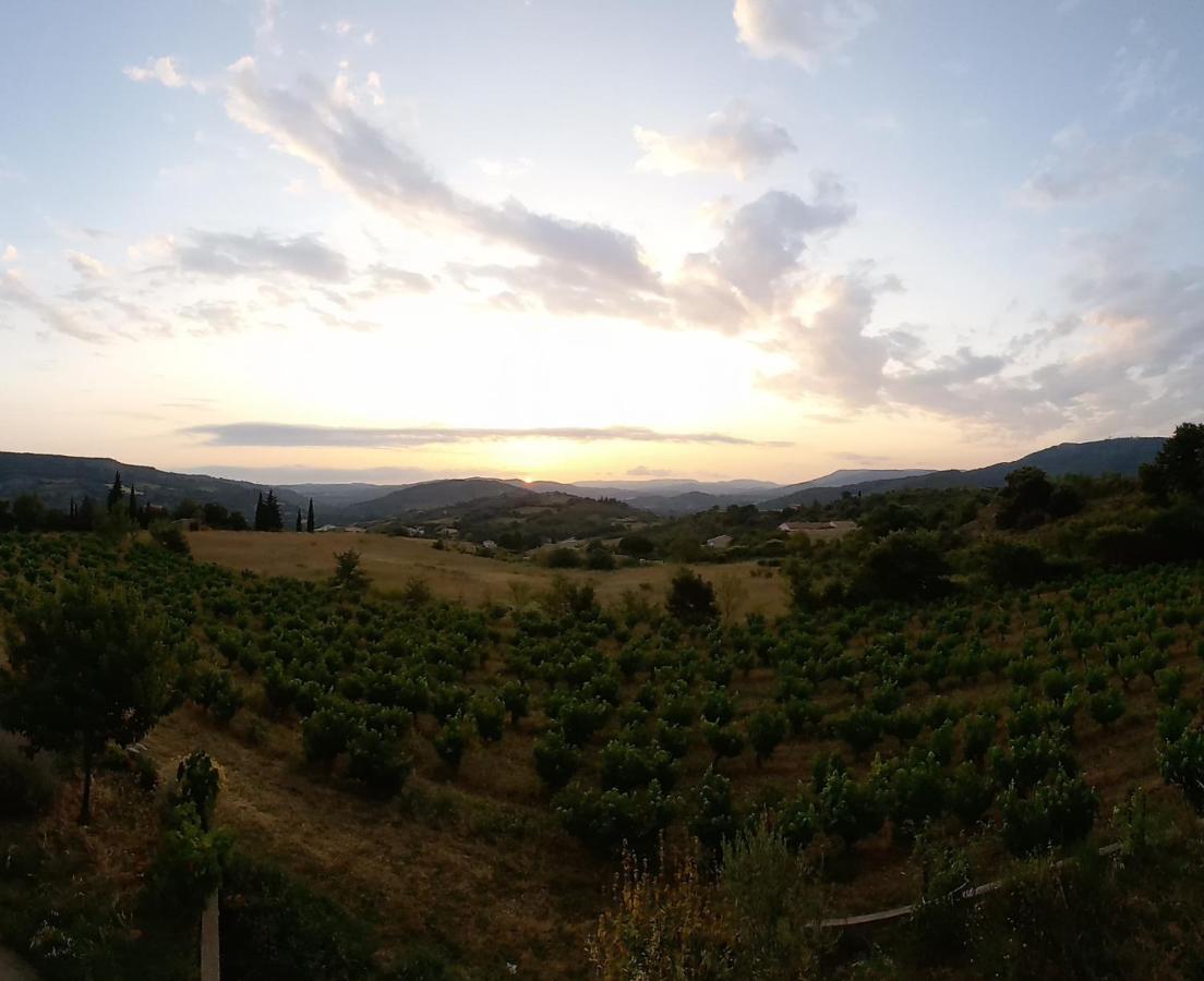 Gite Vigneron Du Domaine D'Alon Magrie Bagian luar foto